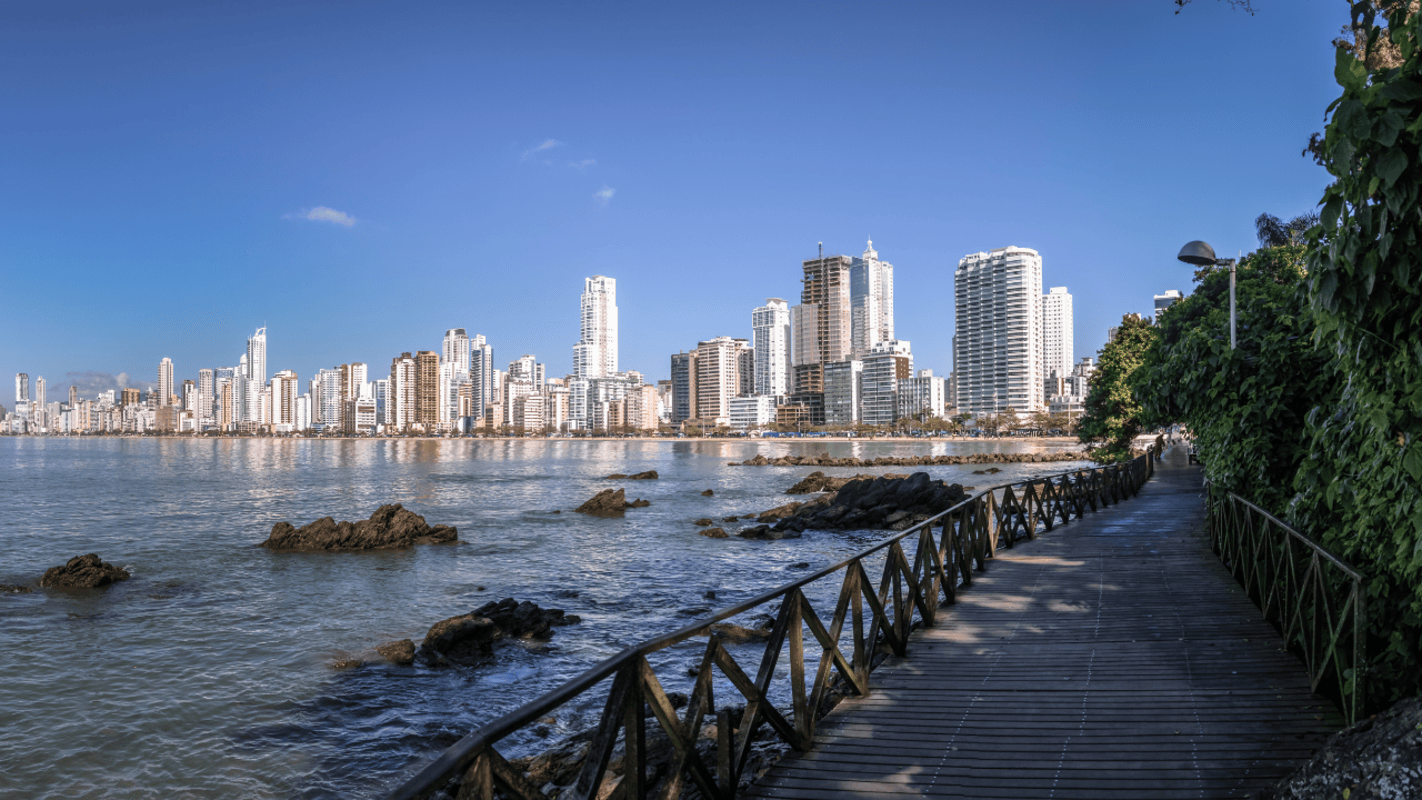 custo-de-vida-em-balneario-camboriu-e-caro-morar-na-cidade