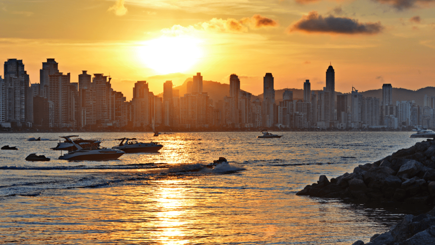 opcoes-de-apartamentos-na-planta-em-balneario-camboriu